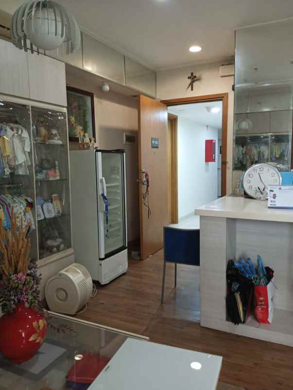 dijual ruko gudang kantor jalan trembesi kemayoran