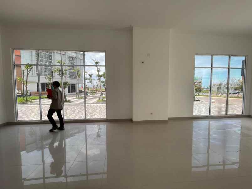 dijual ruko gudang kantor jl otista pik 2