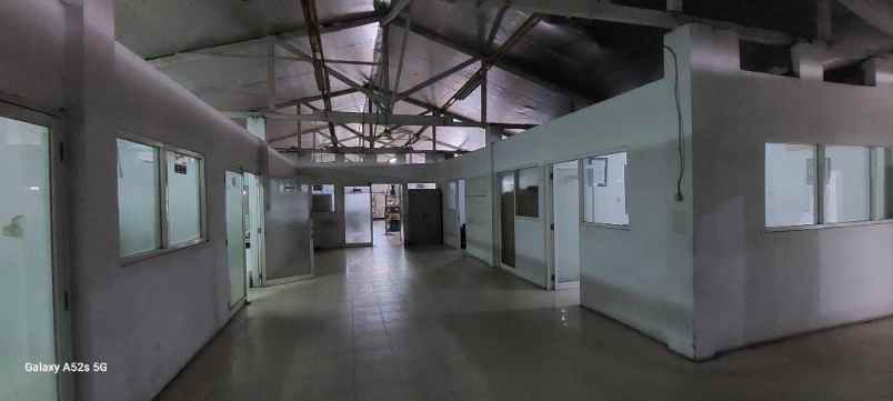 dijual ruko gudang kantor jl radar auri cibubur