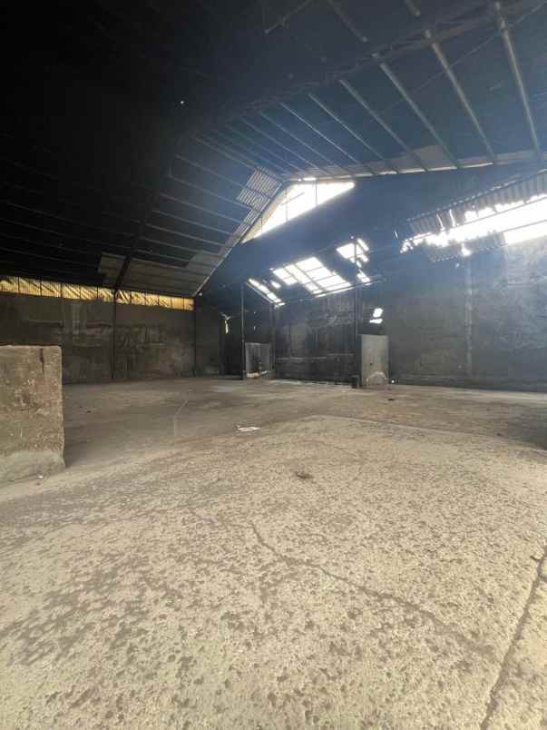 dijual ruko gudang kantor margomulyo kec tandes