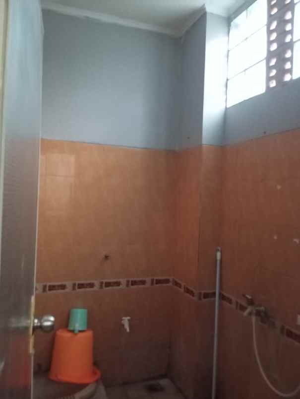 dijual ruko gudang kantor sarijadi