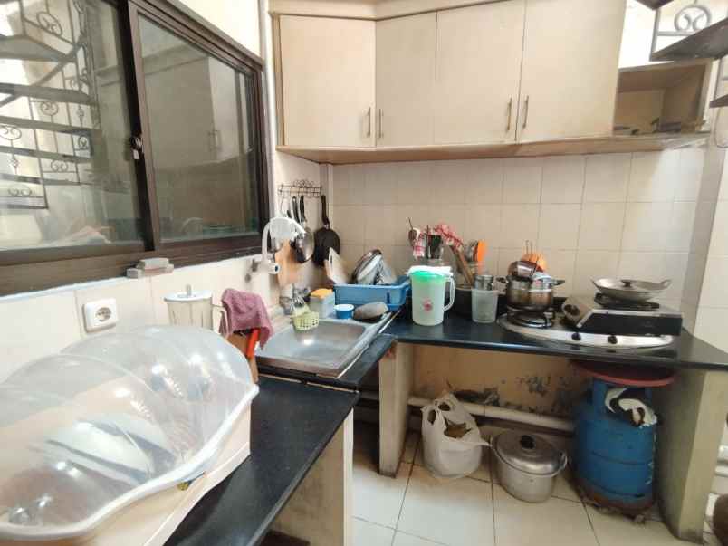 dijual ruko gudang kantor setabelan banjarsari surakarta