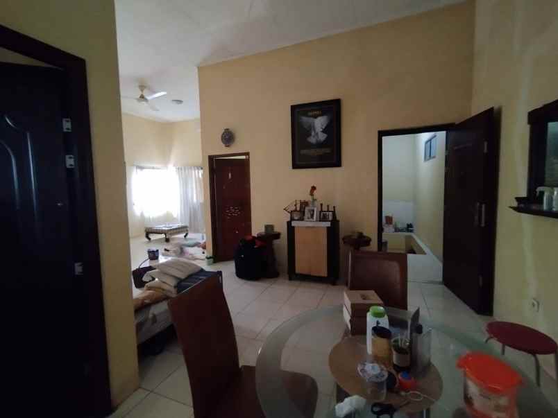 dijual ruko gudang kantor setabelan banjarsari surakarta