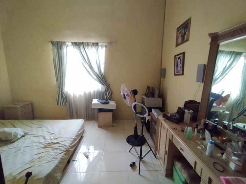 dijual ruko gudang kantor setabelan banjarsari surakarta