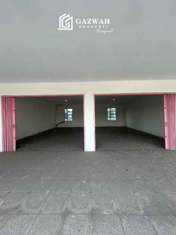 dijual ruko lokasi strategis sangat cocok untuk usaha