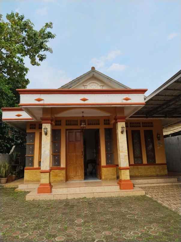 dijual rumah 8 jln raya setu bantar