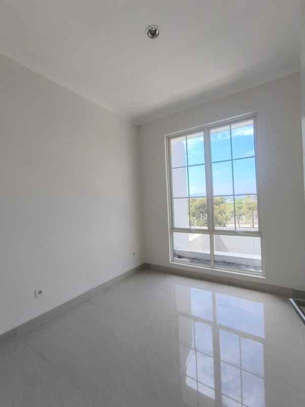 dijual rumah american clasik di podomoro park bandung