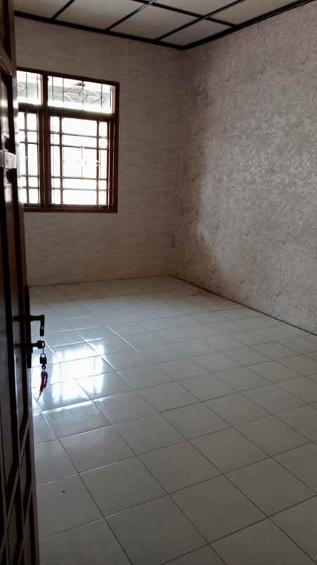 dijual rumah arcamanik endah