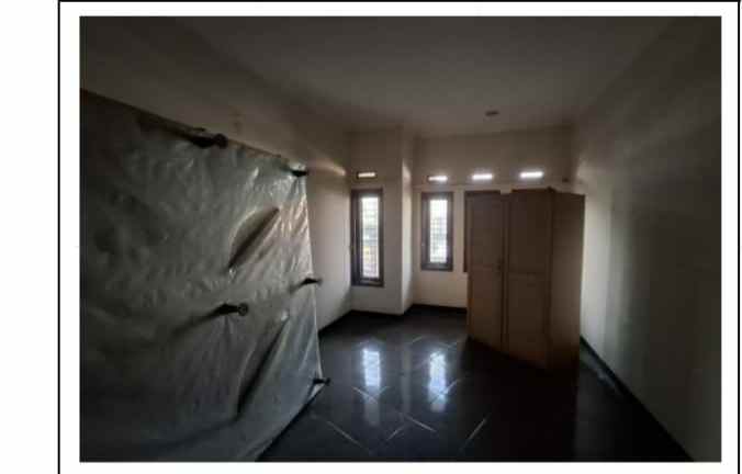 dijual rumah area tki 2