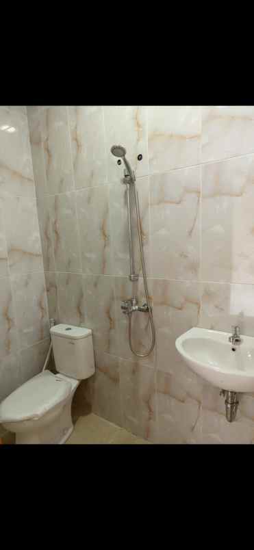 dijual rumah baru cantik simprug di poris