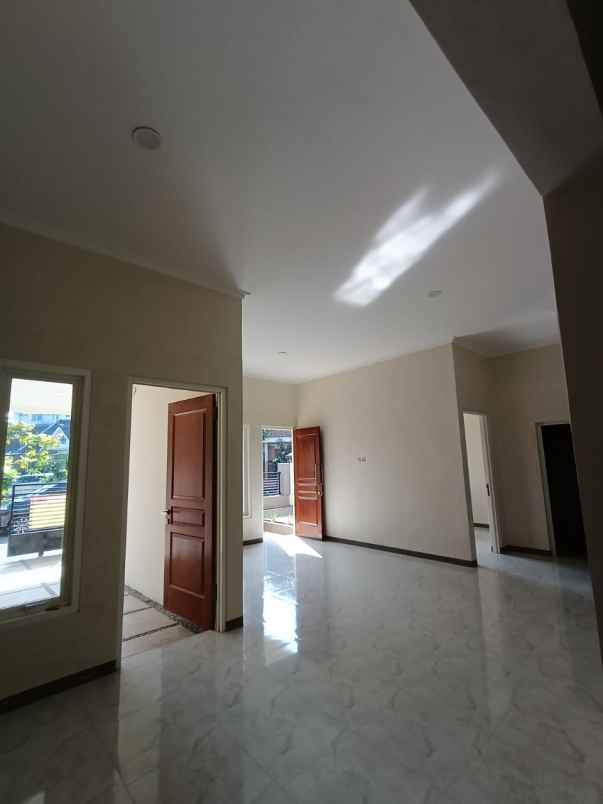 dijual rumah baru lokasi sawojajar 2 malang