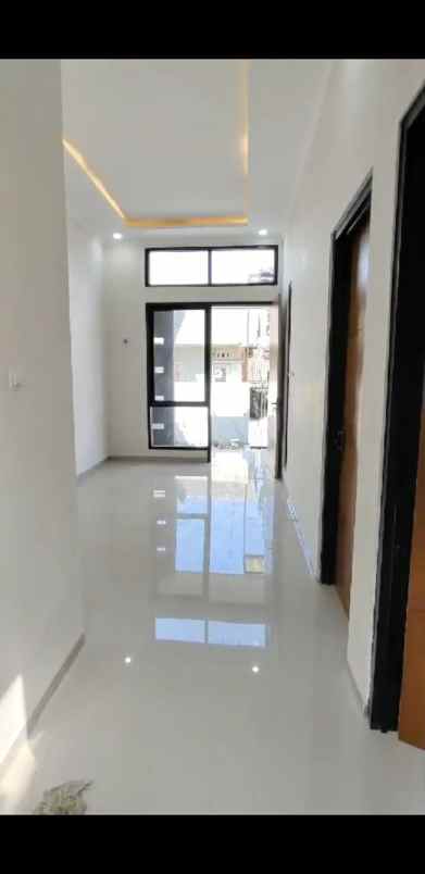 dijual rumah baru siap huni lokasi tlekung batu malang