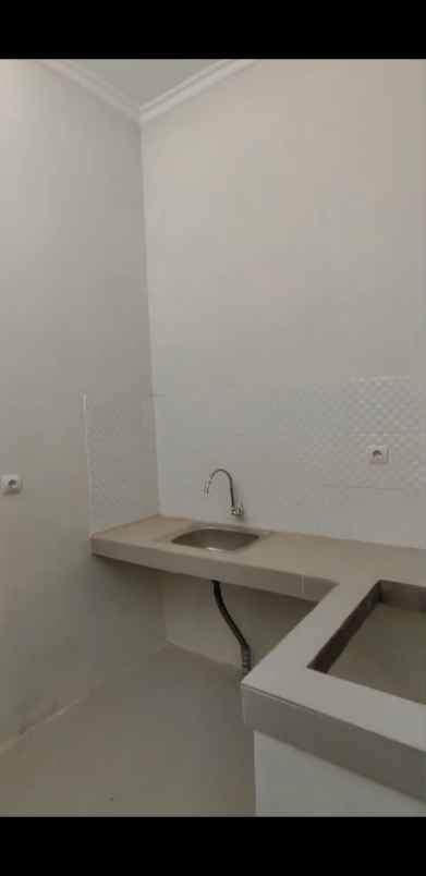 dijual rumah baru siap huni lokasi tlekung batu malang