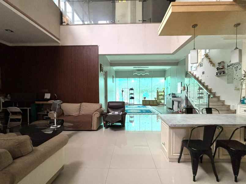 dijual rumah billymoon pondok kelapa