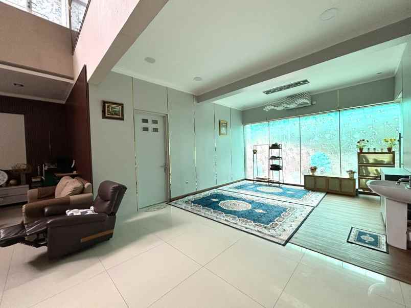 dijual rumah billymoon pondok kelapa