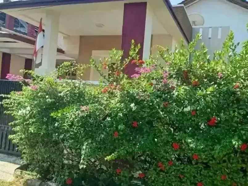 dijual rumah bintara