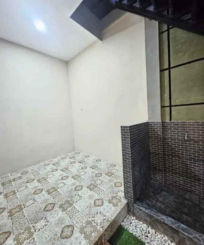 dijual rumah bintaro sektor 5