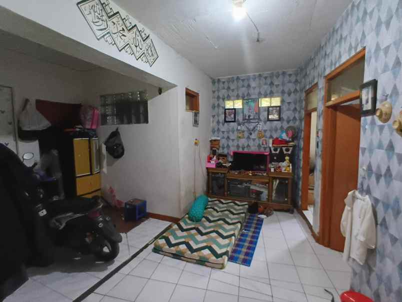 dijual rumah borma kerkof