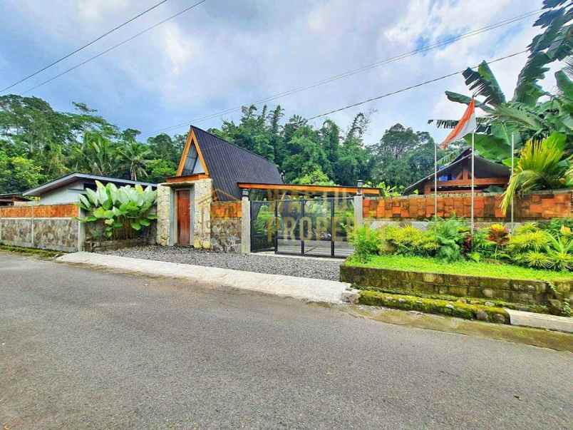 dijual rumah candibinangun pakem sleman
