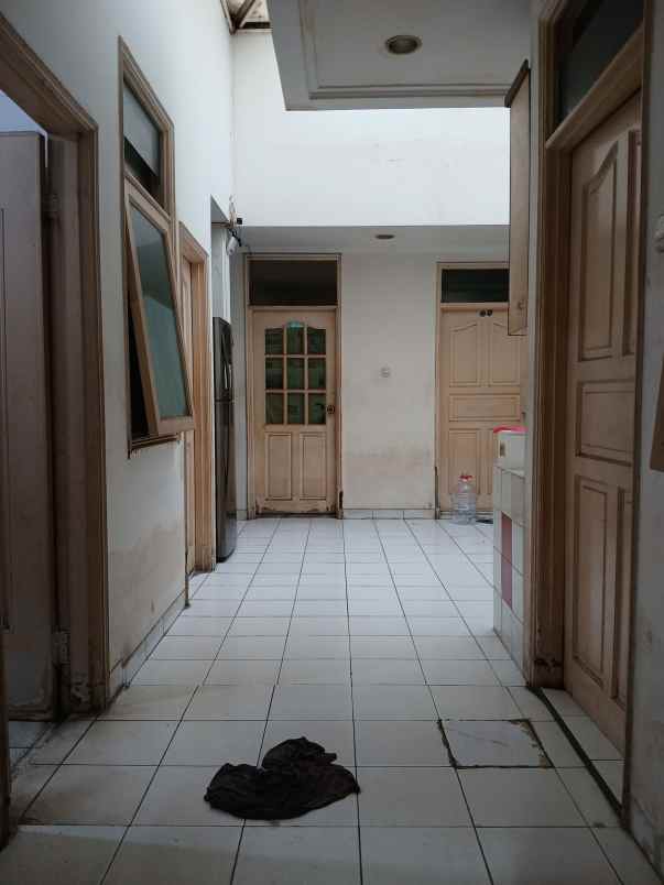 dijual rumah cempaka putih tengah