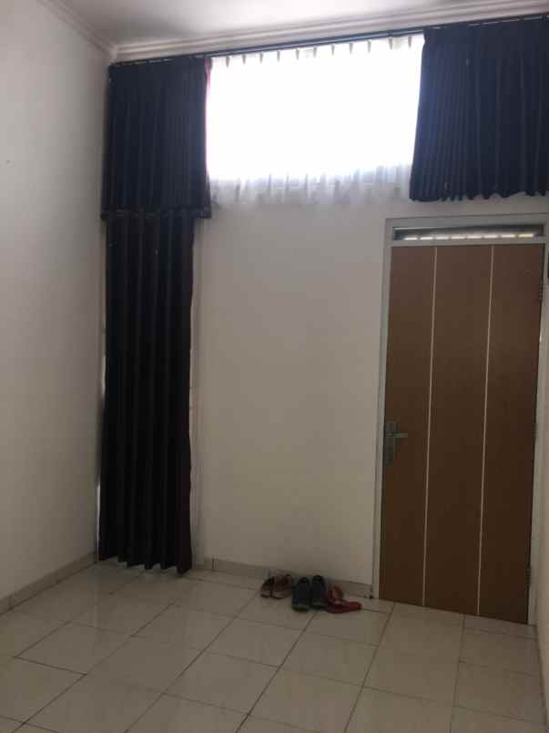 dijual rumah cibiru