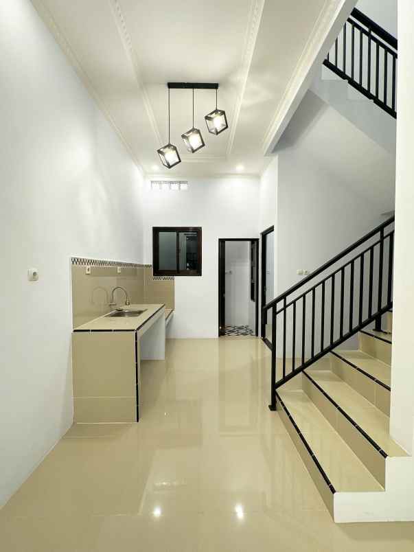 dijual rumah cijantung