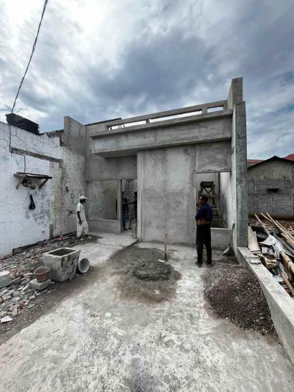 dijual rumah cilangkap