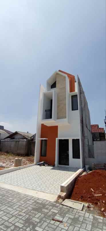 dijual rumah cilangkap cipayung