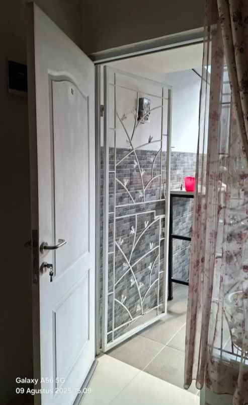 dijual rumah cipageran