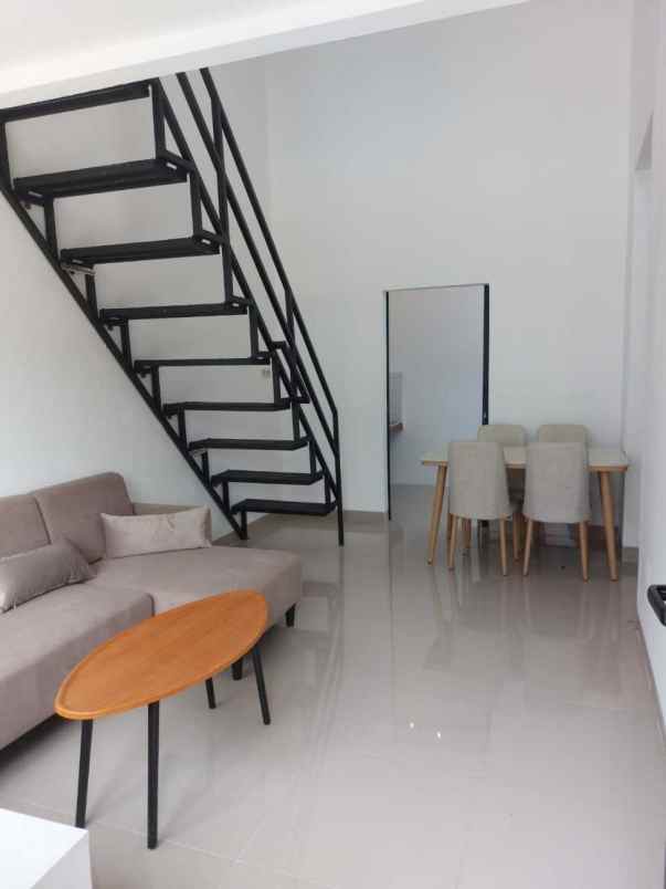 dijual rumah cipayung