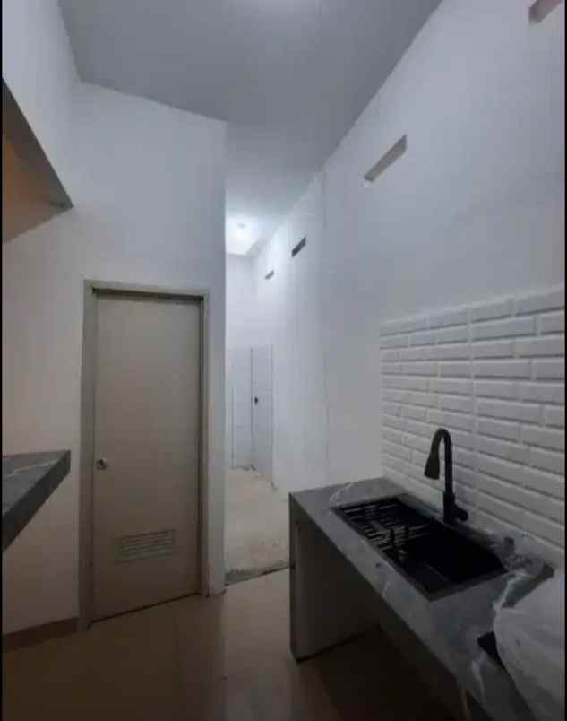 dijual rumah cipayung depok