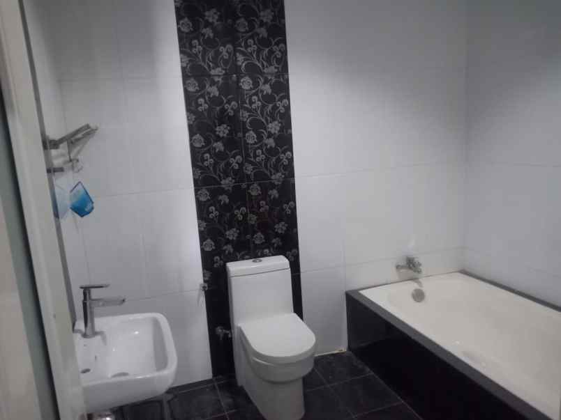 dijual rumah cipayung depok jawa barat