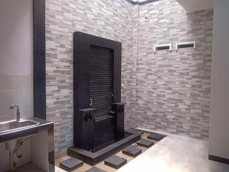 dijual rumah cipayung depok jawa barat