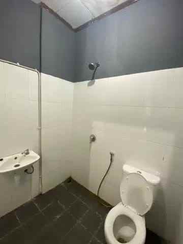 dijual rumah cipinang melayu