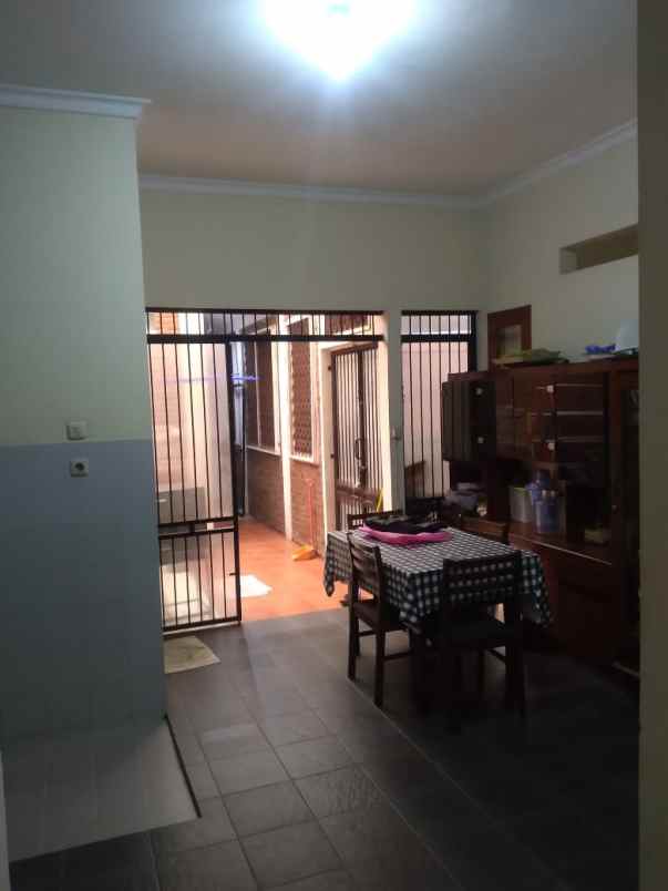 dijual rumah cirendeu ciputat timur