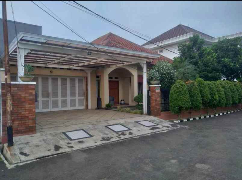 dijual rumah cirendeu ciputat timur