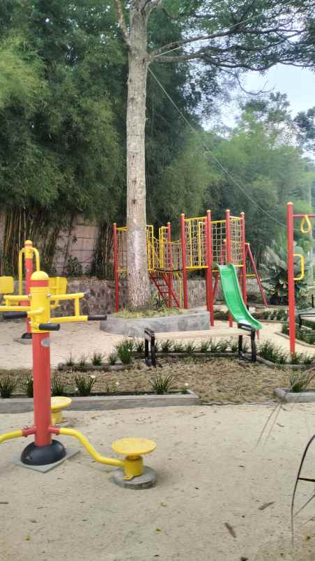 dijual rumah cisitu dago kec coblong