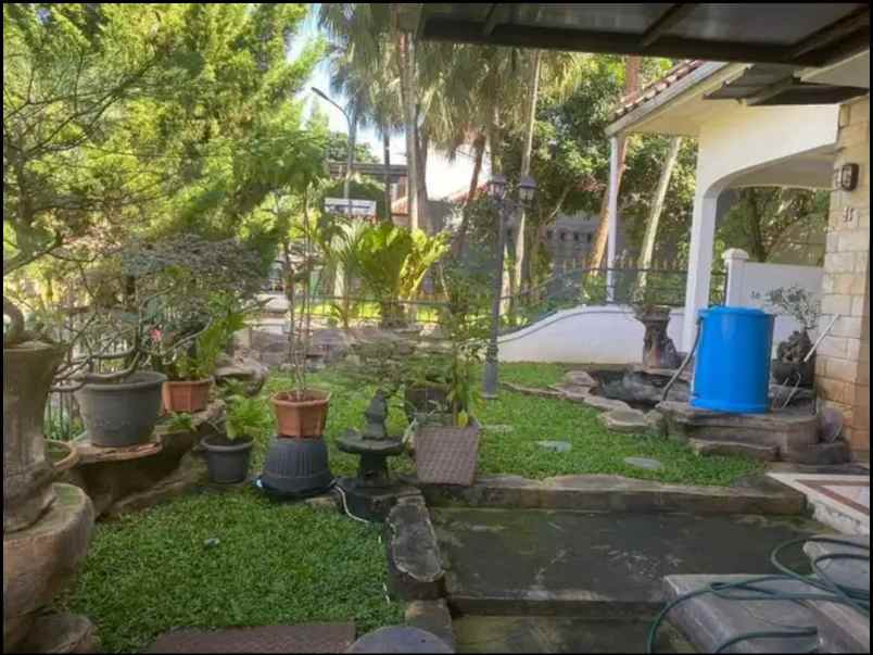 dijual rumah citra grand