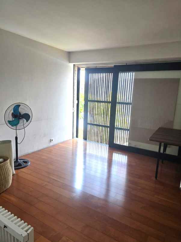 dijual rumah cluster alamanda jgc