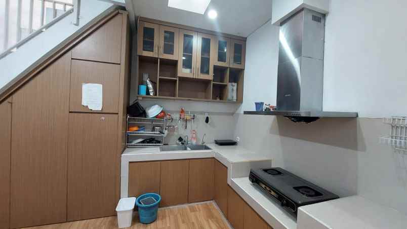 dijual rumah cluster celebration town