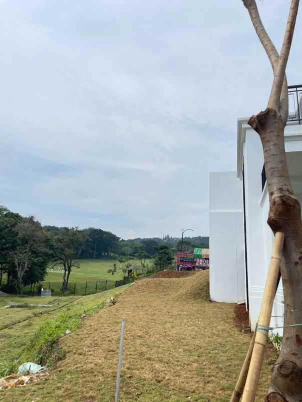 dijual rumah cluster rosewood golf