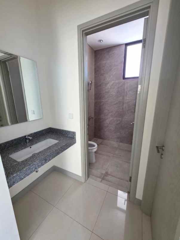 dijual rumah cluster sentarum asya