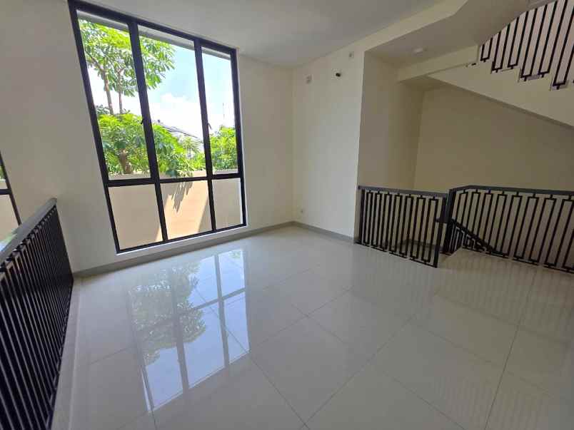 dijual rumah cluster sentarum asya