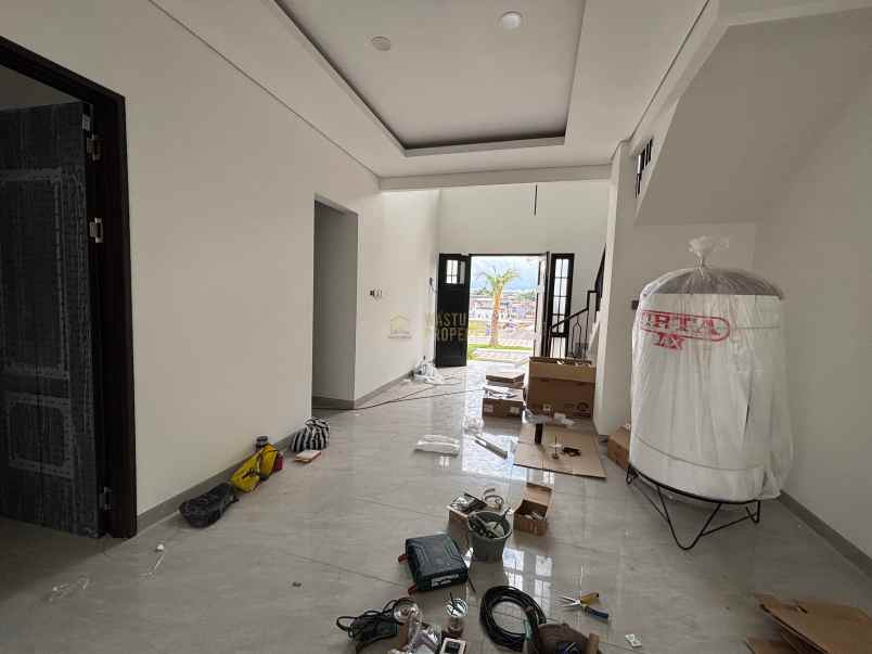 dijual rumah condongcatur kec depok