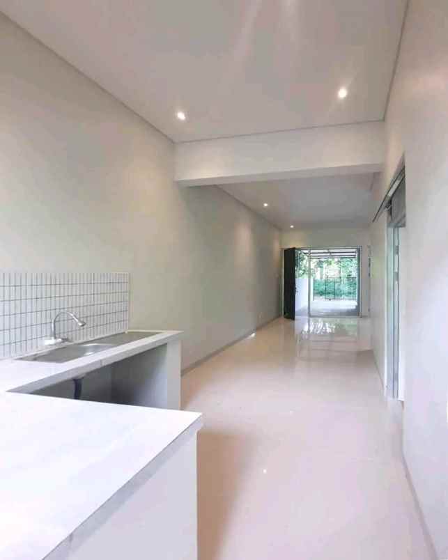 dijual rumah dawet ringin
