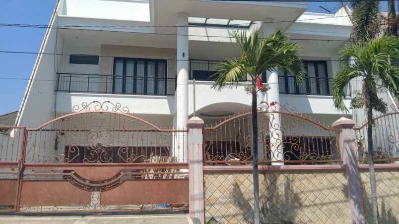 dijual rumah dharmahusada mas