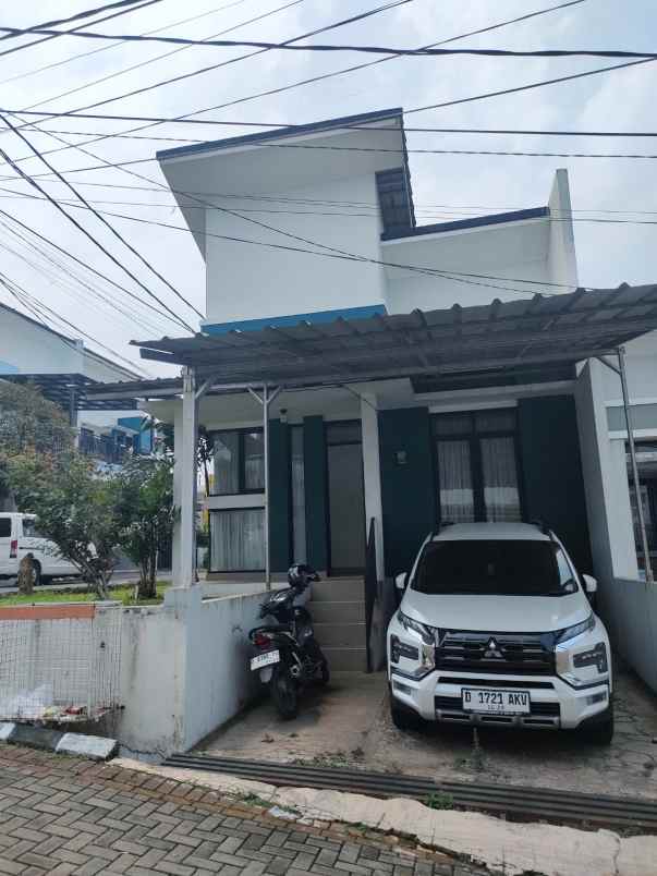 dijual rumah di cluster cimahi padaasih pamoyanan