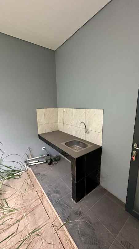 dijual rumah di cluster golden cikeas cibubur