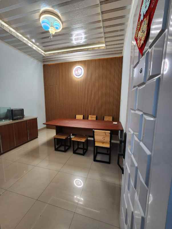 dijual rumah di joglo kembangan jakarta barat