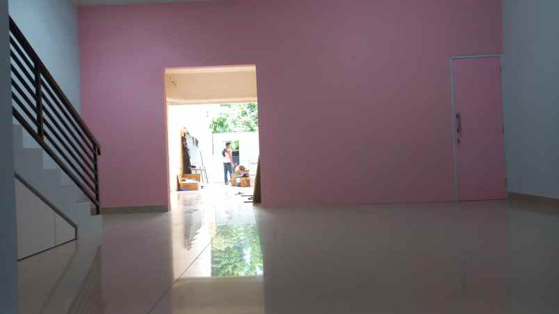 dijual rumah di joglo kembangan jakarta barat